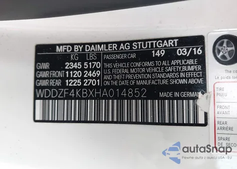 2017 Mercedes-Benz E 300 4Matic z USA, uszkodzony, nr VIN WDDZF4KBXHA014852